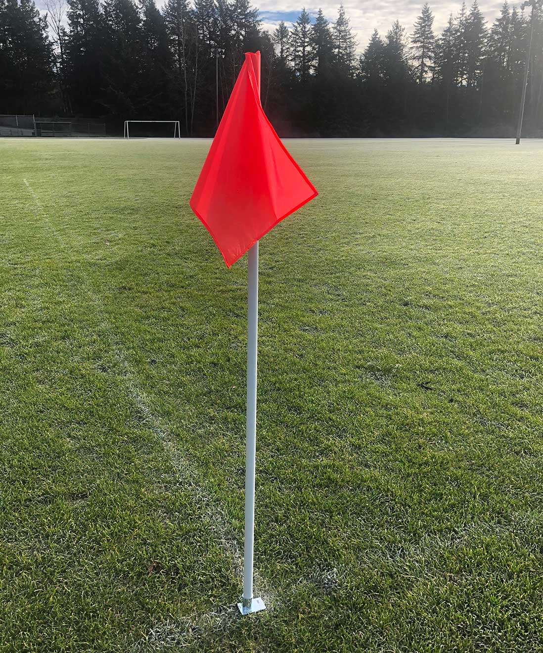 Two-Piece Corner Flags for Grass