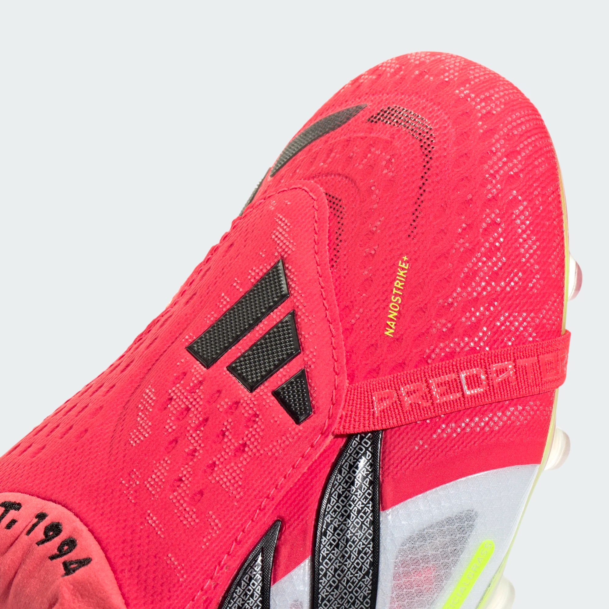 Adidas Predator Elite FT AG - Adult
