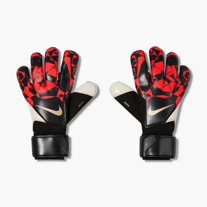 Nike Grip3 Goalkeeper Gloves - Adult