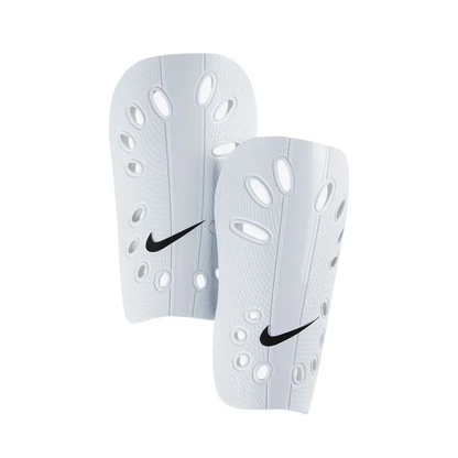 Nike J Guard Shin Guards - Adult